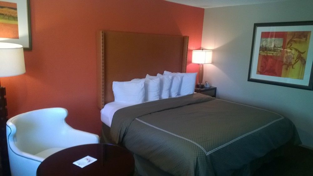Pepper Tree Inn Beaverton Esterno foto