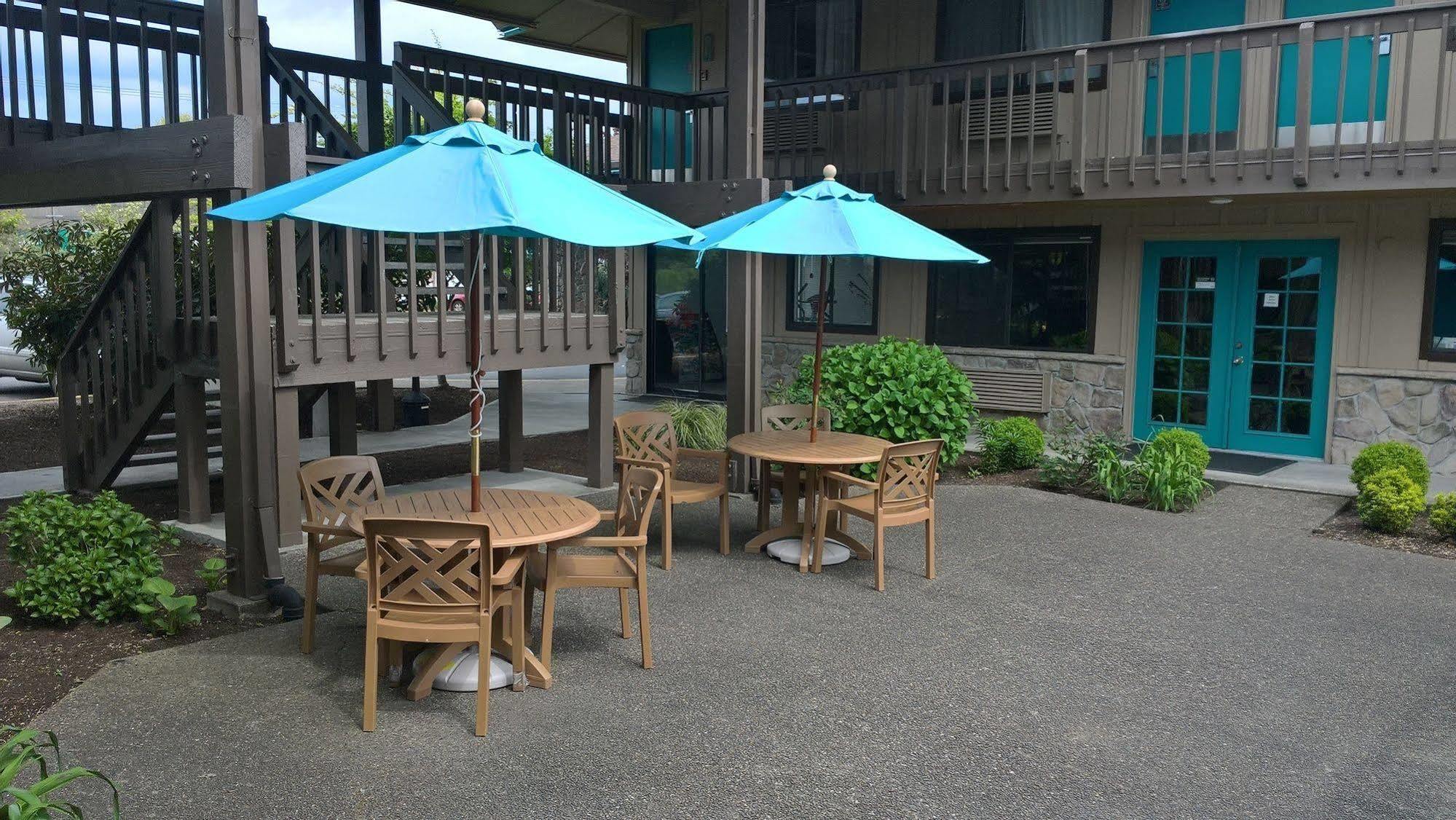Pepper Tree Inn Beaverton Esterno foto